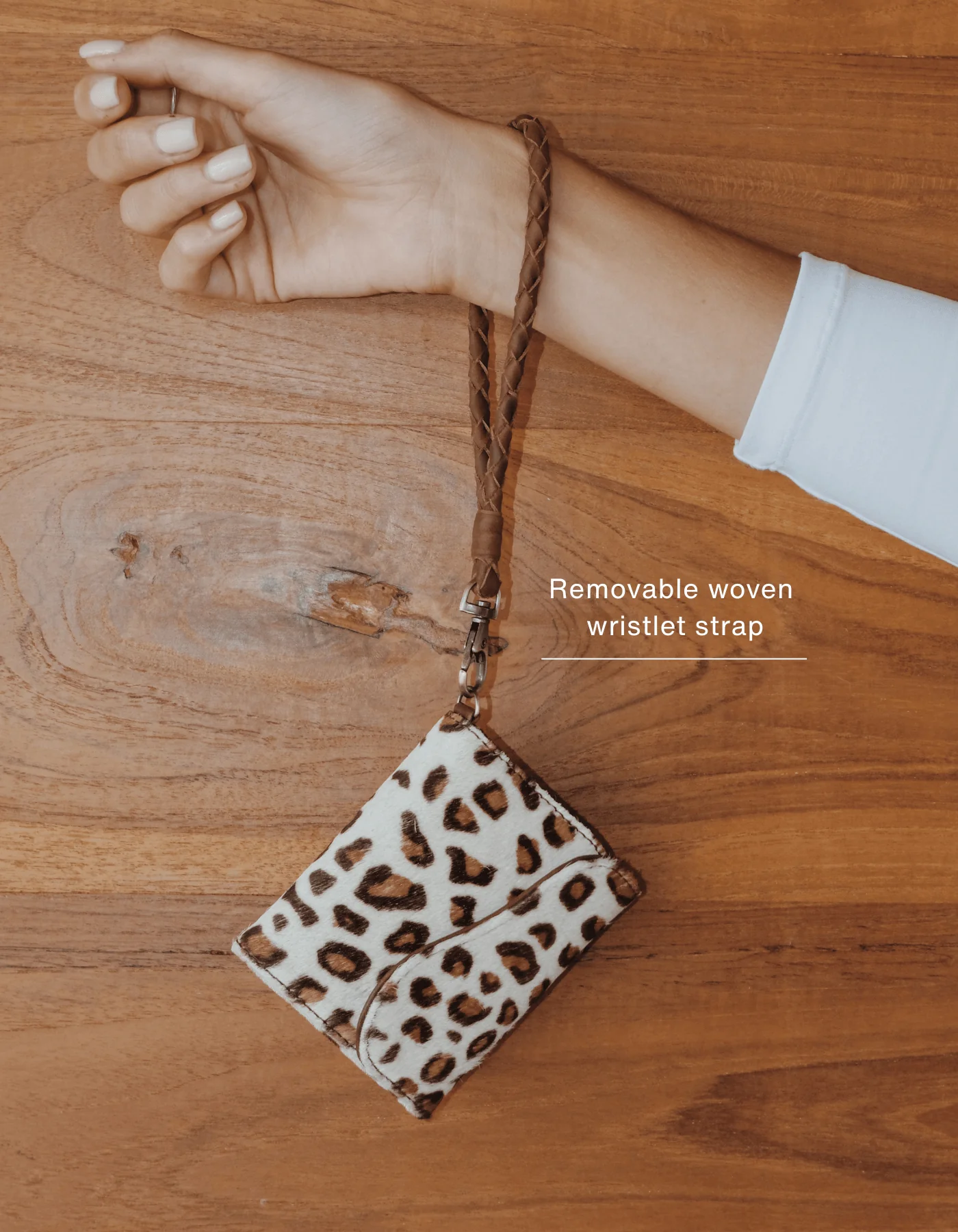Noa Wallet - Leopard - Image 5